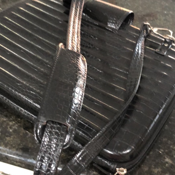 Mobile Edge Computer Case - Picture 6 of 14